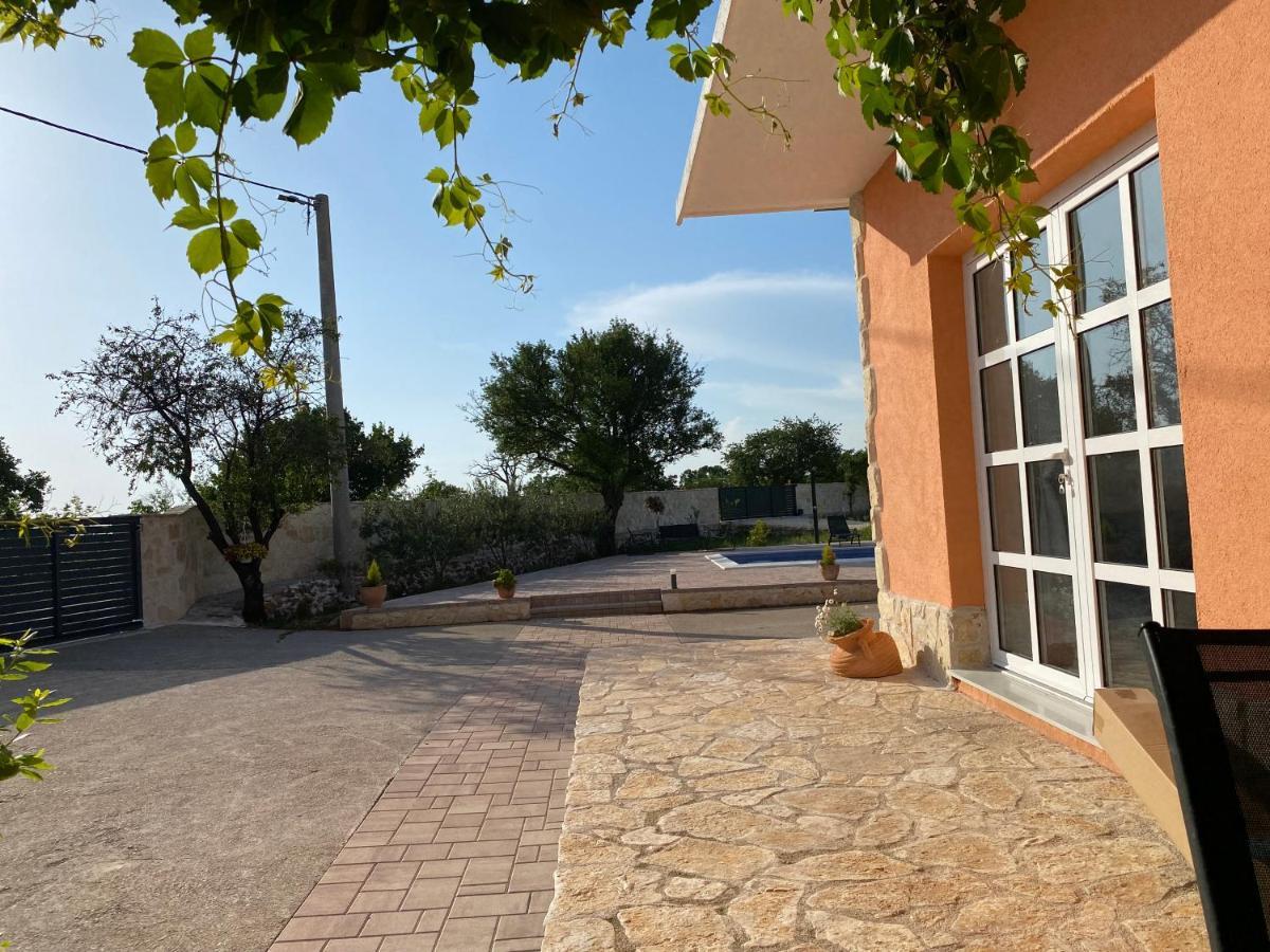 Iris Holiday Home Trbounje Εξωτερικό φωτογραφία